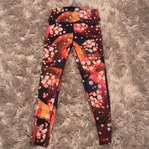 FREE PEOPLE LEGGINGS SIZE M